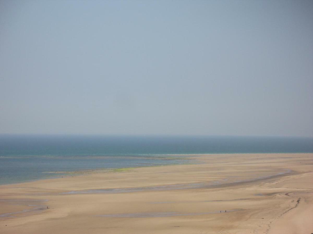 Les Terrasses Du Chateau Barneville-Carteret Exteriér fotografie